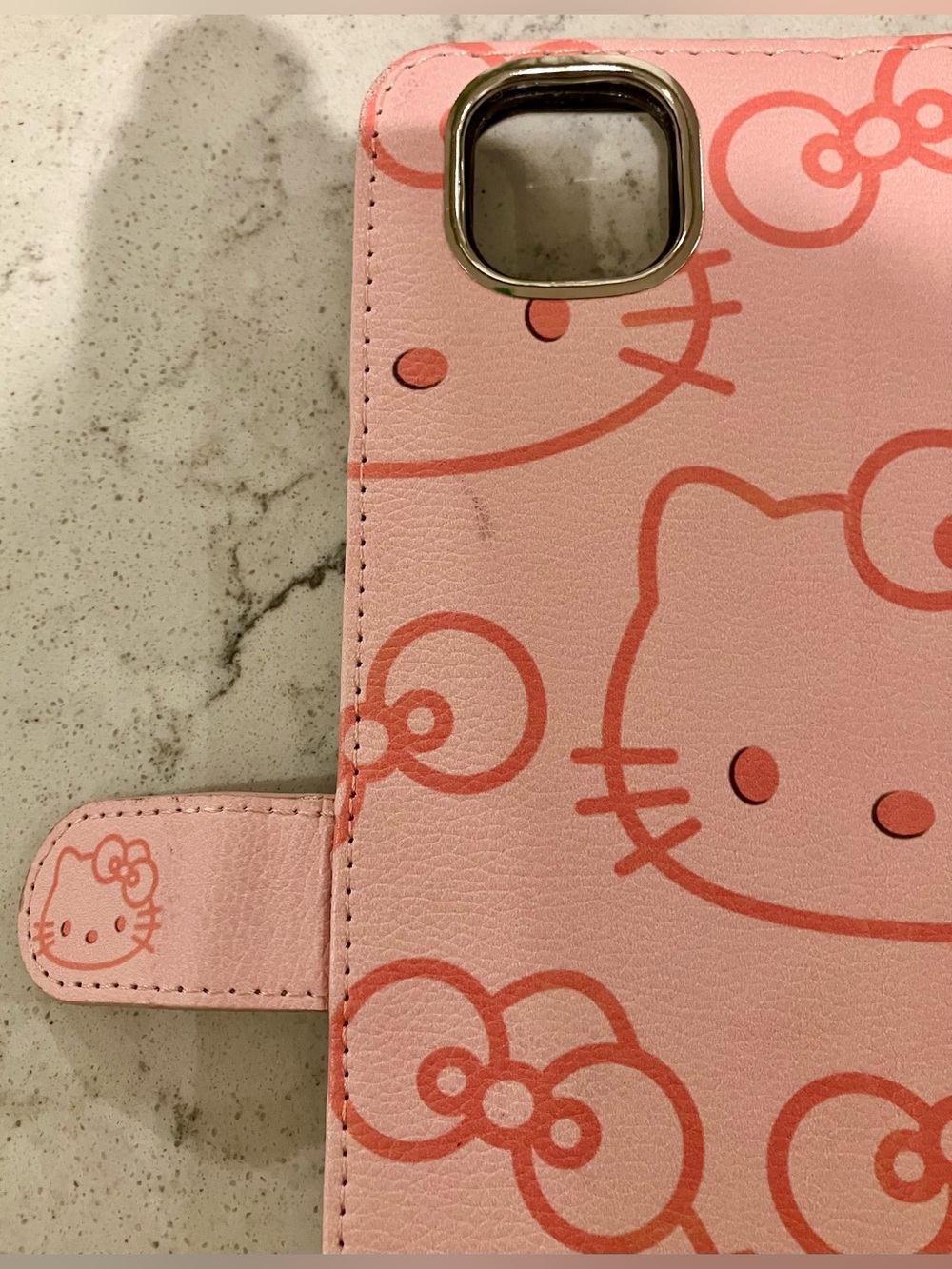 Hello Kitty case - Picture 7 of 13